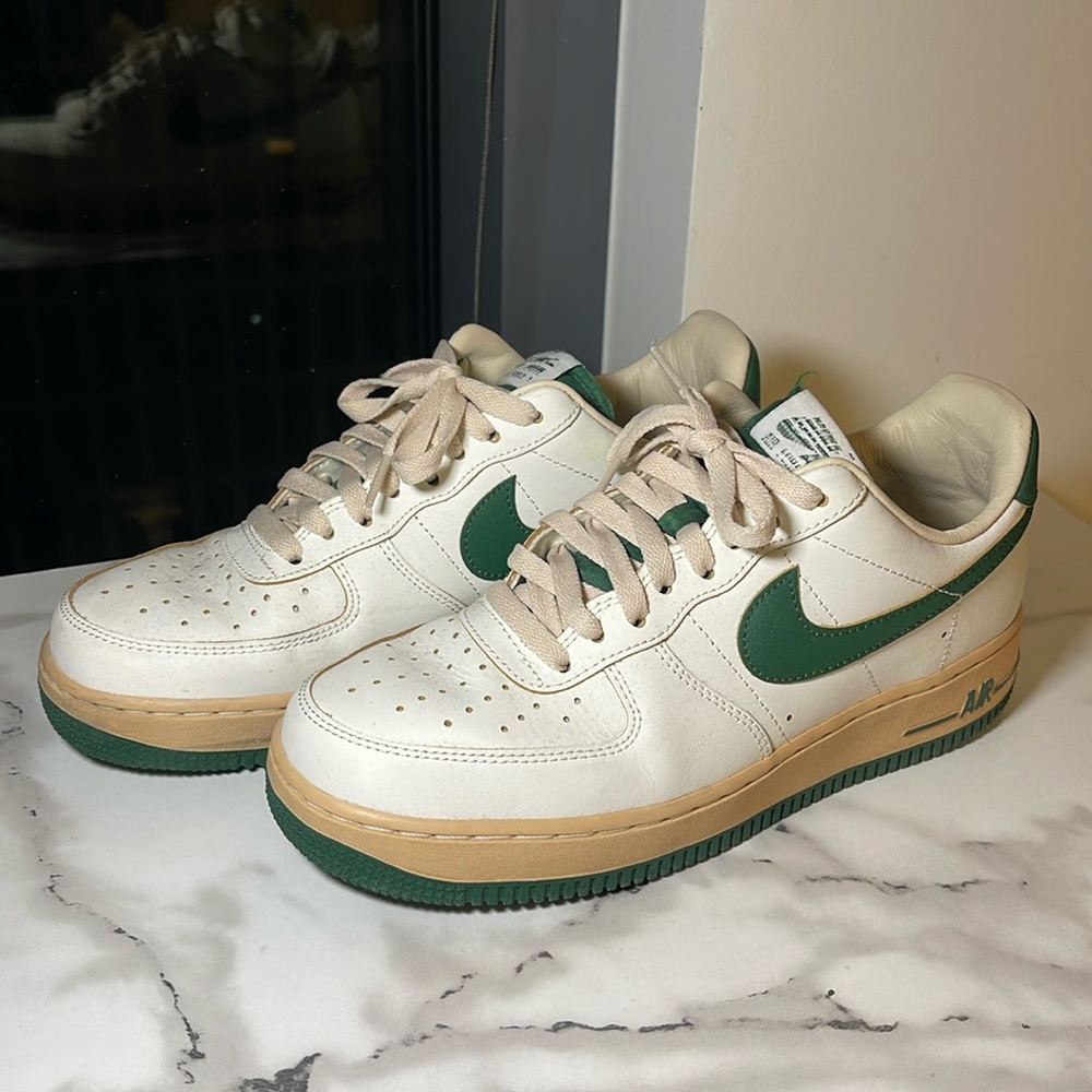 Women’s air force 1 low “gorge green”